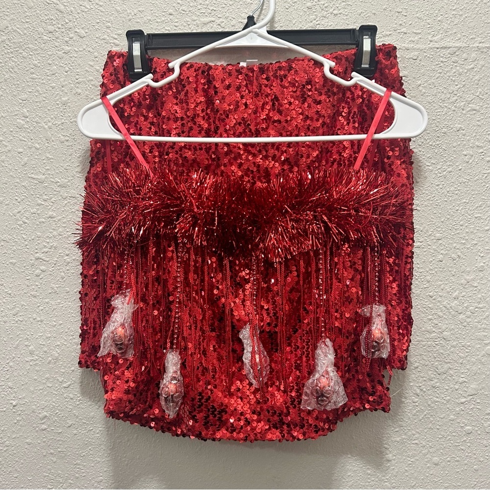 Love on a hanger Red Sequin and Christmas Bulbs Crop Top and Skirt Set NWT M